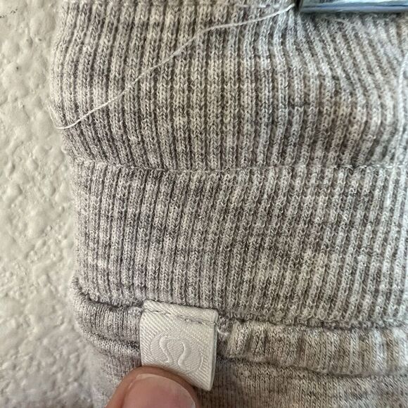 Lululemon Heather Gray Joggers Women’s 4 Stretch Pull On Pants Athleisure Yoga - Picture 6 of 9